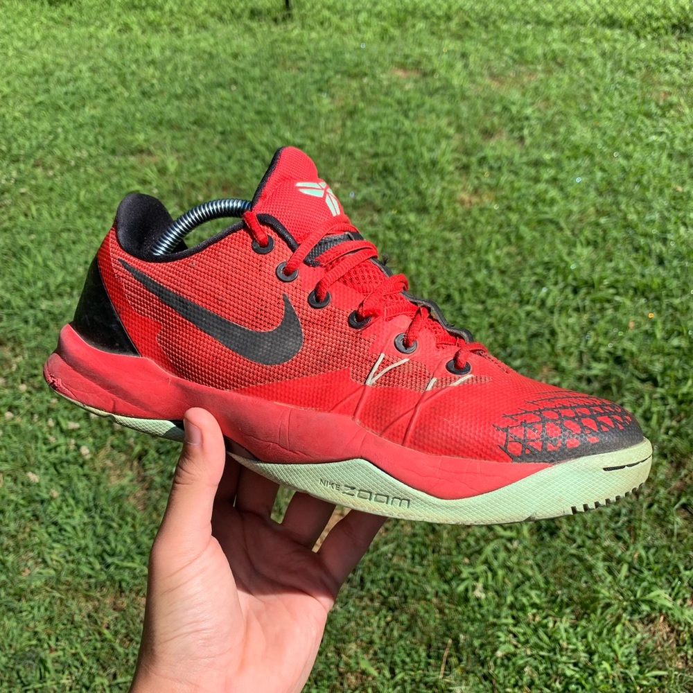 Nike Kobe Venomenon